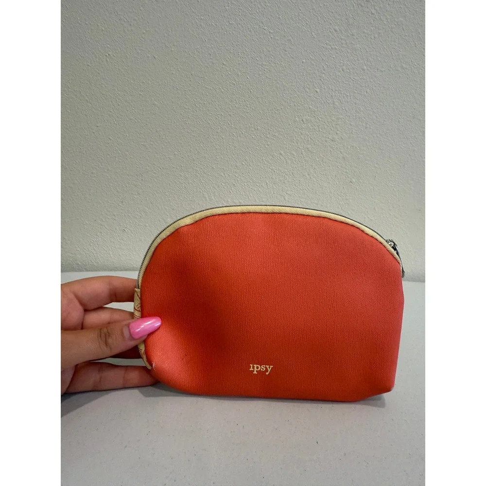 ipsy makeup bag